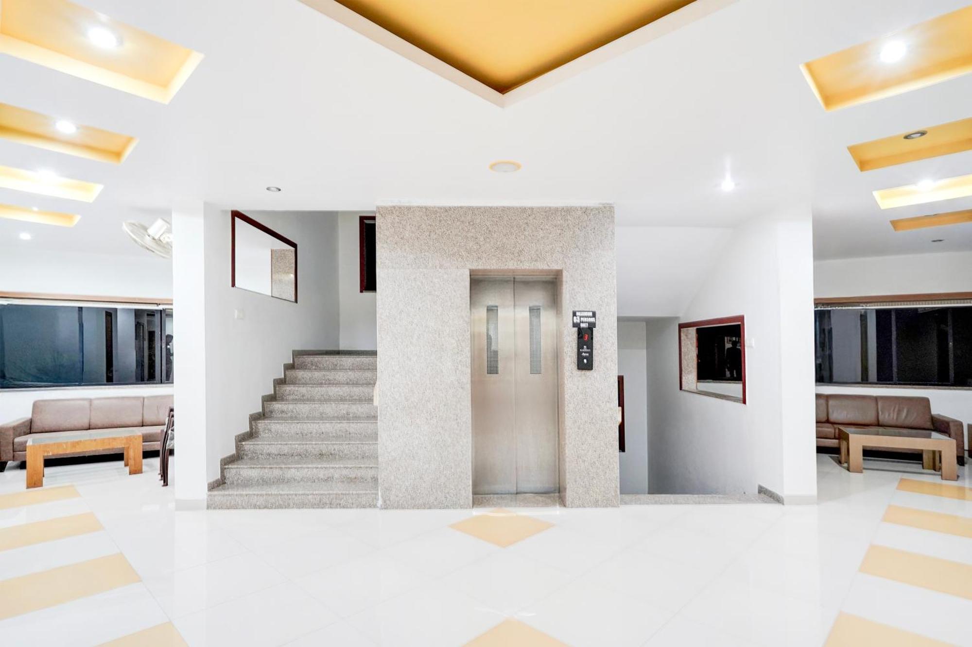 Super Townhouse Mg Road Porbandar Formerly Hotel Harmony Dış mekan fotoğraf